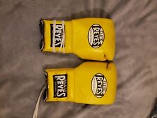 Original Cleto Reyes Lace-Up 16oz Boxing Gloves - yellow