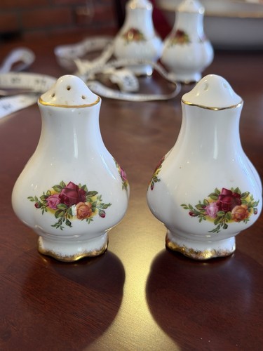 Royal albert old - royal, roses
