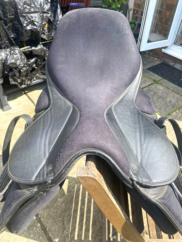 Thorowgood saddle - thorowgood, 17.5”