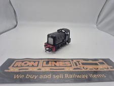 Tri-ang R253 OO Gauge Dock