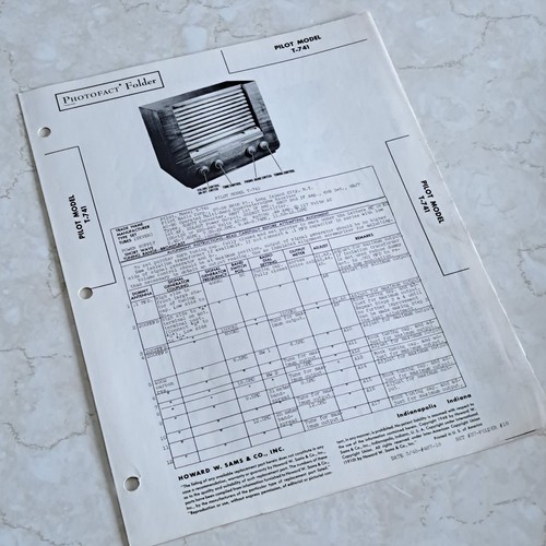 Pilot manual 741 radio - pilot, t-741