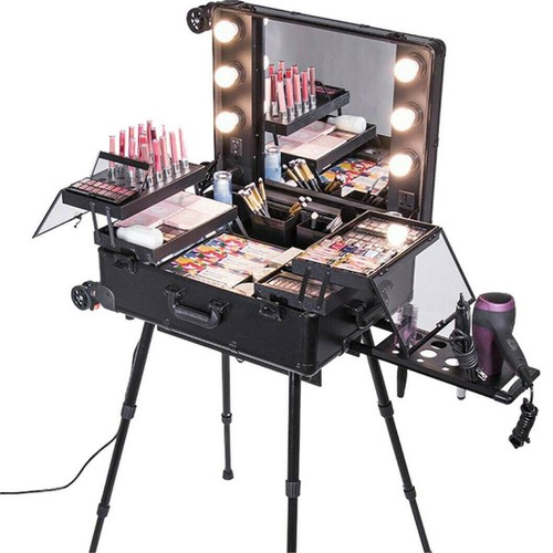 Rolling makeup train - makeup,
