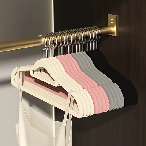 Velvet flocked hangers - velvet,