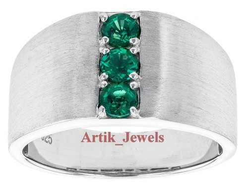 Lab grown emerald gemstone - grown,