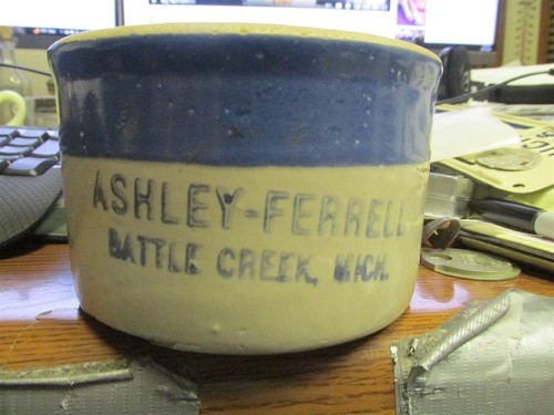 Butter crock ashley - crock, ashley-ferrell
