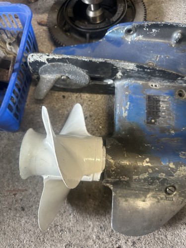 Yamaha outboard 28hp 25hp 20hp - yamaha,
