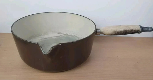 Vintage creuset brown cast - creuset,