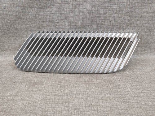 Left grille fairing - in, for