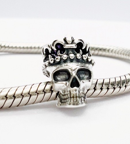 Skull crown charm bead - crown,