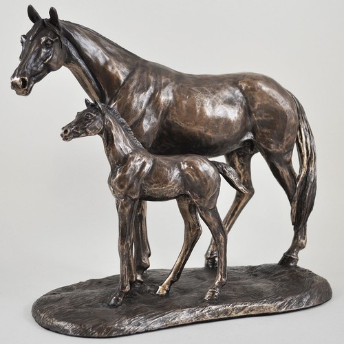 Mare foal cold cast - mare,