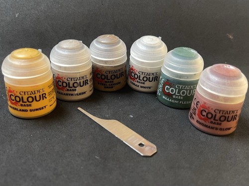 Citadel color base paints