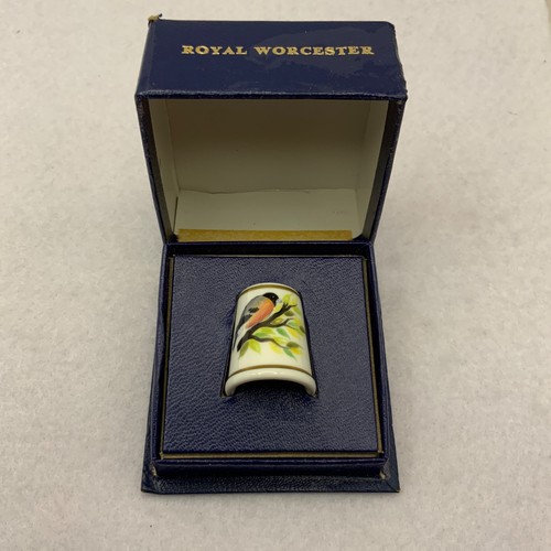 Royal worcester thimble - royal,