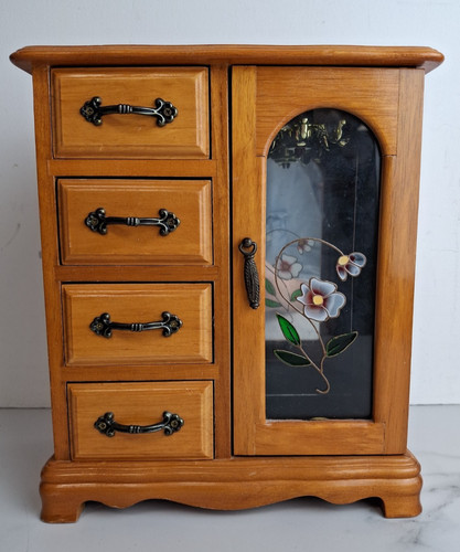 Vintage wooden jewelry box - vintage,