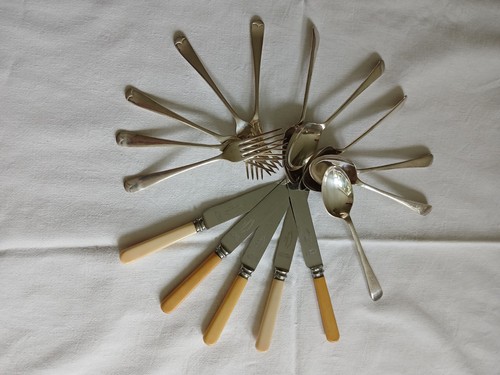 Cutlery set knives forks - cutlery,