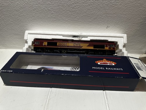 Bachmann 733 class 66068 - class, 66
