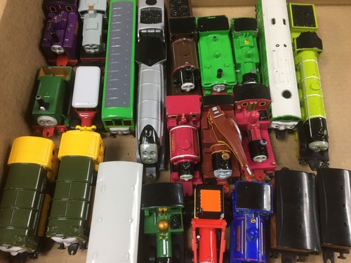 Ertl thomas the tank engine - thomas, &