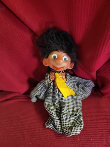 Vtg england pelham - puppets, v4