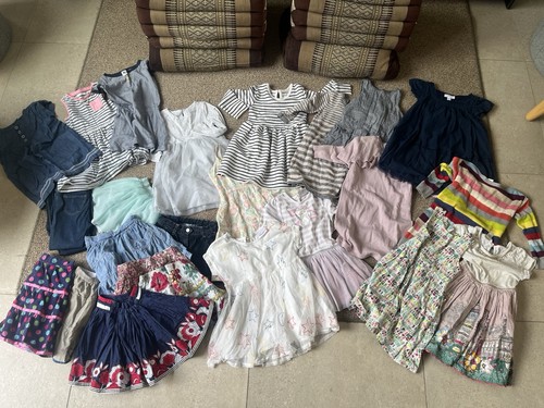Girls clothes bundle size - clothes,