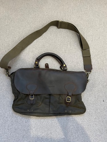 Barbour wax cotton laptop bag - wax,