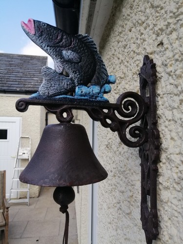 Cast iron leaping fish garden - cast,
