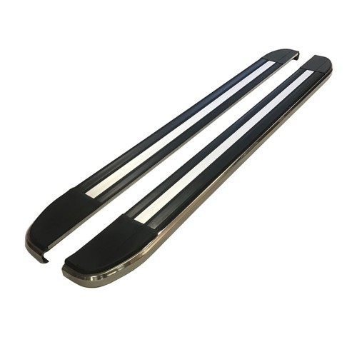 Panther side steps running - side,