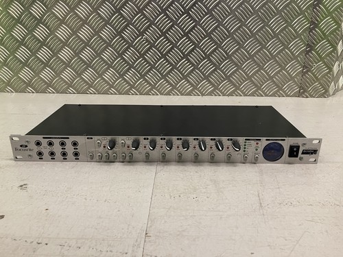 Focusrite october - october, le