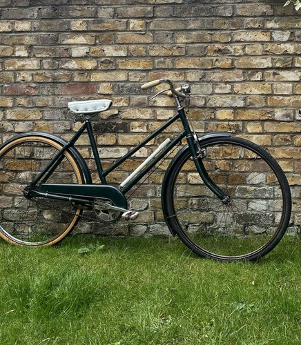 Vintage ladies bicycle - ladies,