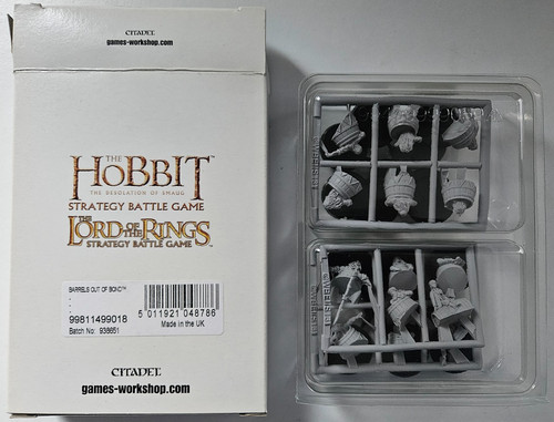 Hobbit barrels out - barrels, bond