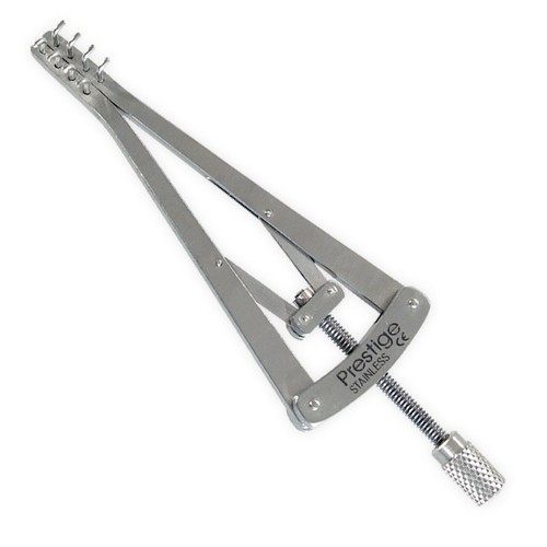 Alm eye retractor - alm, self