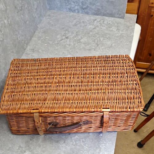 Vintage Coracle Wicker Picnic