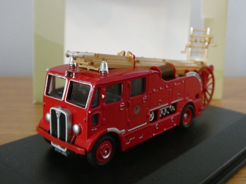 Oxford glamorgan brigade aec - glamorgan,