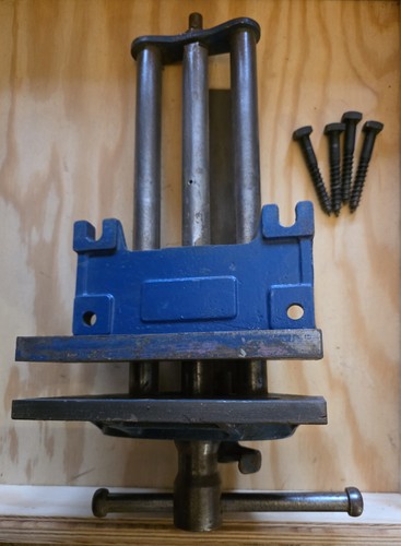 Record e woodwork - no., vice