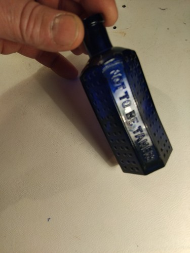 Antique sided poison not to - 6,