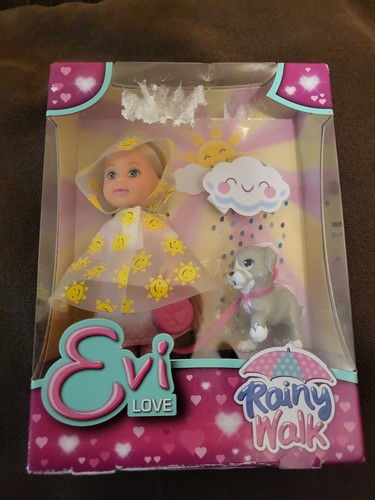 Evi love rainy walk - evi,