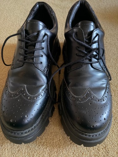 Ash brogue lace - ash, up