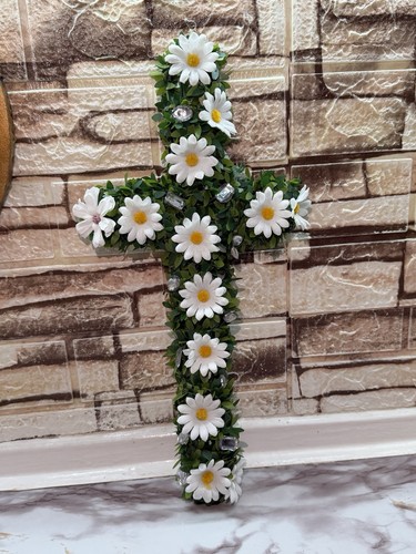 Floral cross wall decor - floral,