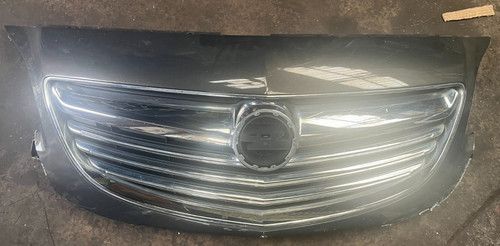 Vauxhall insignia front - insignia, 09/17