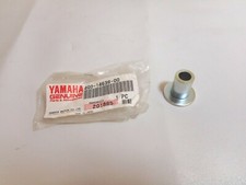 Original sleeve exhaust holder