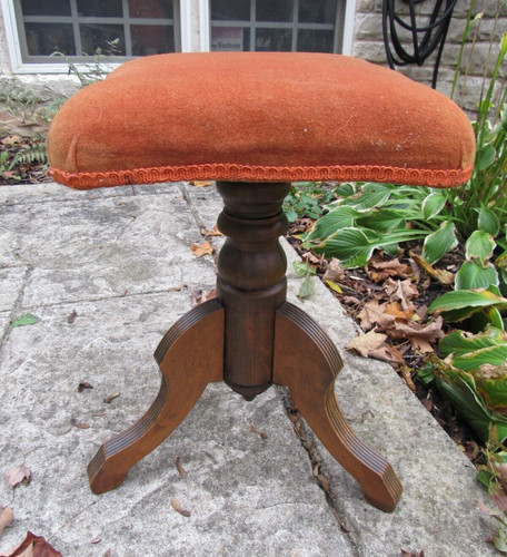 Antique piano stool - , cast