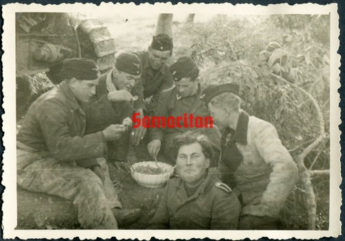 Ww2 original photo of - f8/7,