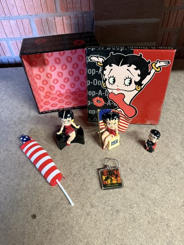 Betty boop keyrings and - boop,