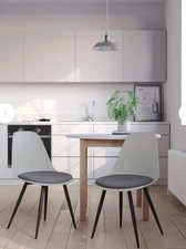 Marks and Spencer set of  2