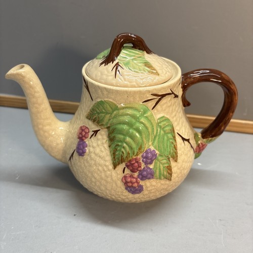 Vintage teapot wade - vintage, bramble