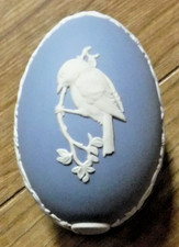 Wedgwood Blue Jasper Ware Egg Trinket Pot ~ Bird ~ 1985 ~ Excellent