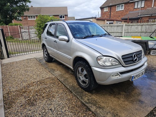 Mercedes 270cdi 4x4 - mercedes,