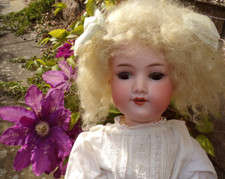 ANTIQUE ARMAND MARSEILLE 390 GERMAN DOLL - 21 INCHES HIGH - GORGEOUS !