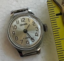 Vintage Rare USSR Sekonda 17 Jewels Mechanical Ladies  17mm face approx