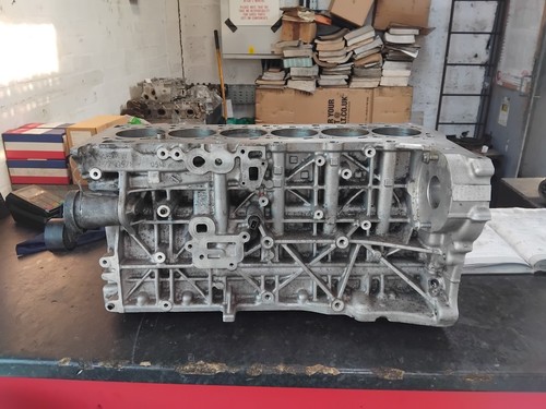 Bmw e70 engine block short - bmw,