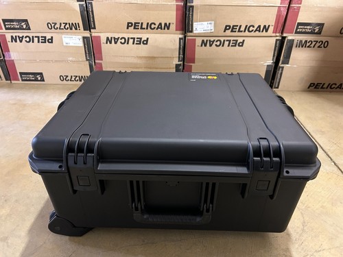 Pelican storm im2720 rolling - storm,