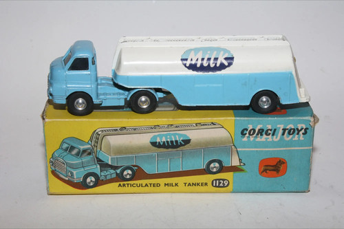 Corgi 1129 milk tanker - 1129,